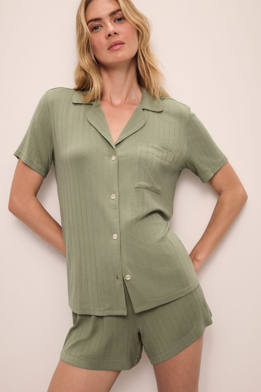 Model wears Gisele TENCEL™ Modal Rib Relaxed Short PJ Set in tea.