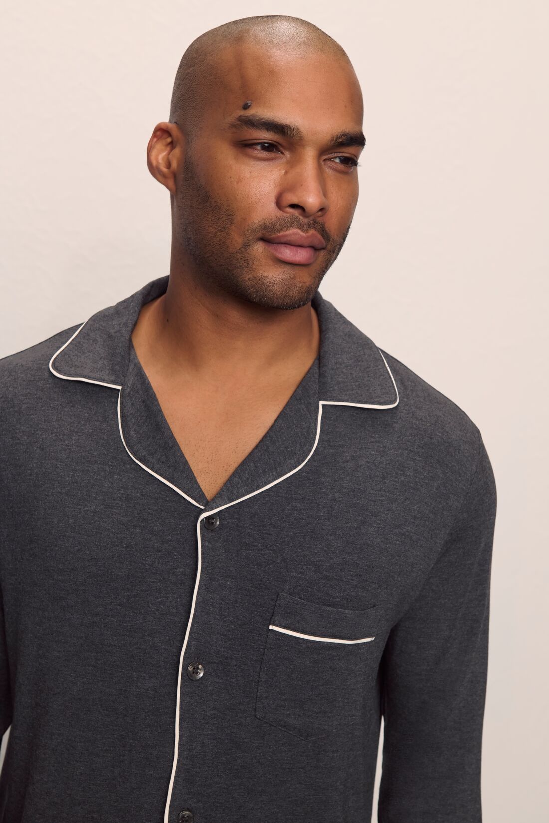 Model is wearing William TENCEL™ Modal Long PJ Set in Charcoal Heather/Ivory