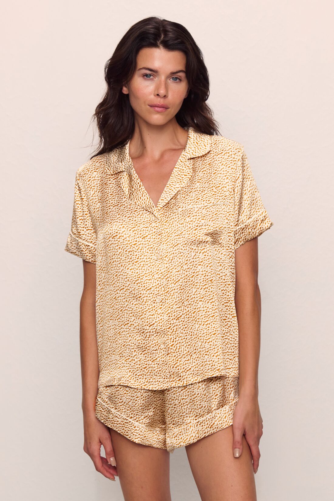 Model is wearing Inez Washable Silk Printed Short PJ Set in Mink Puff/Ivory