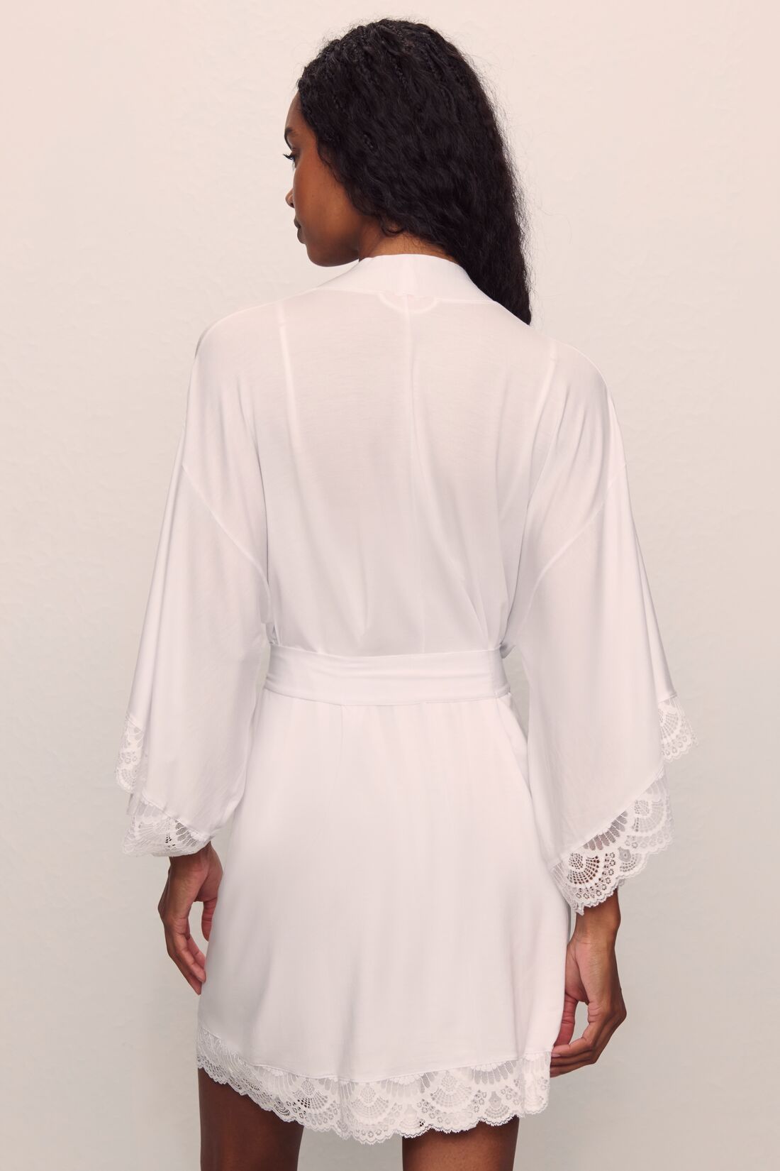 Model wears Mariana TENCEL™ Modal Robe in White.