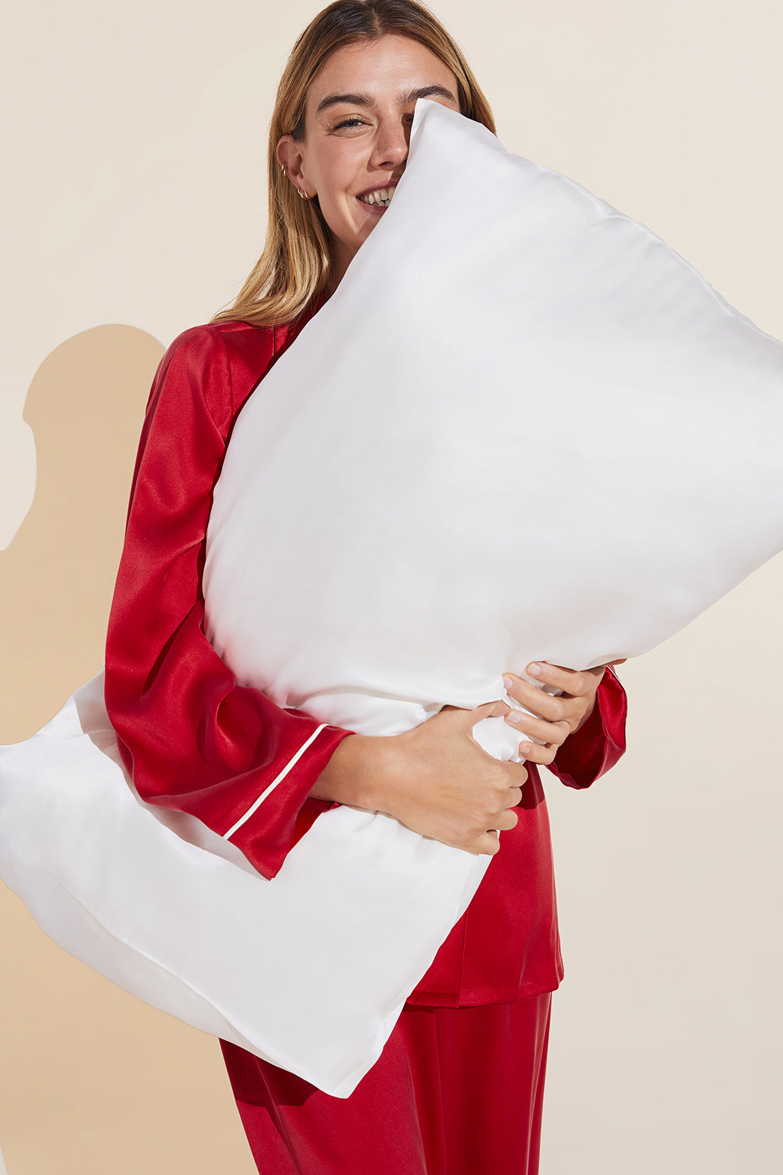 Inez Washable Silk Pillow Case in Ivory.