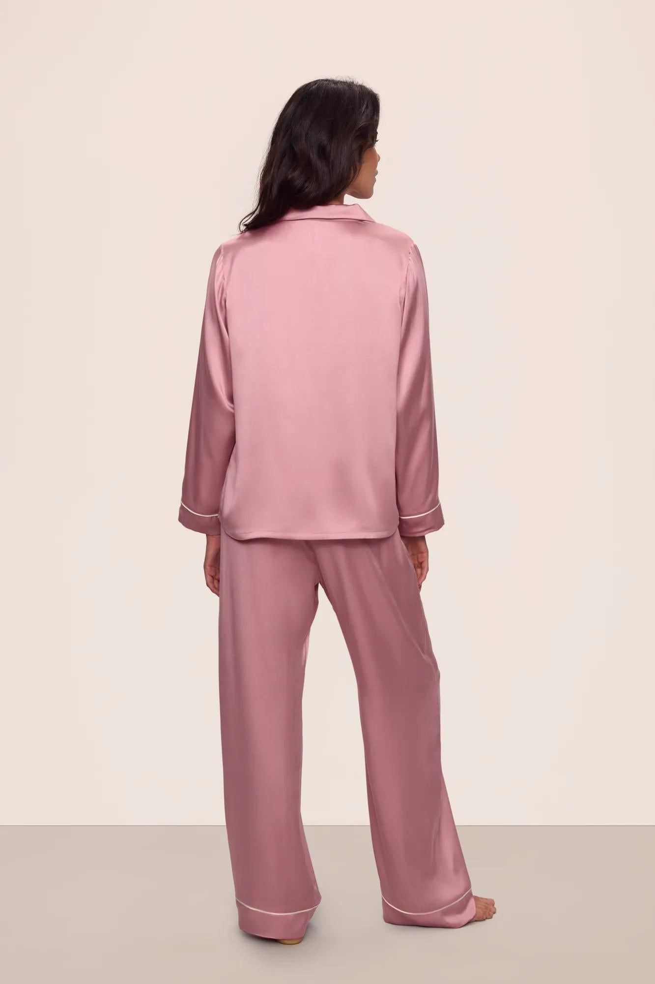Model is wearing Inez Washable Silk Long PJ Set in  Lilas/Ivory